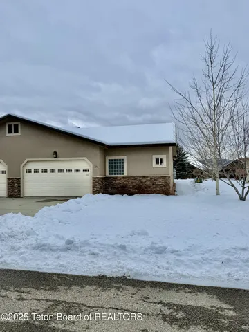 $370,000 | 321 Cedar Springs Drive, Thayne, WY 83127