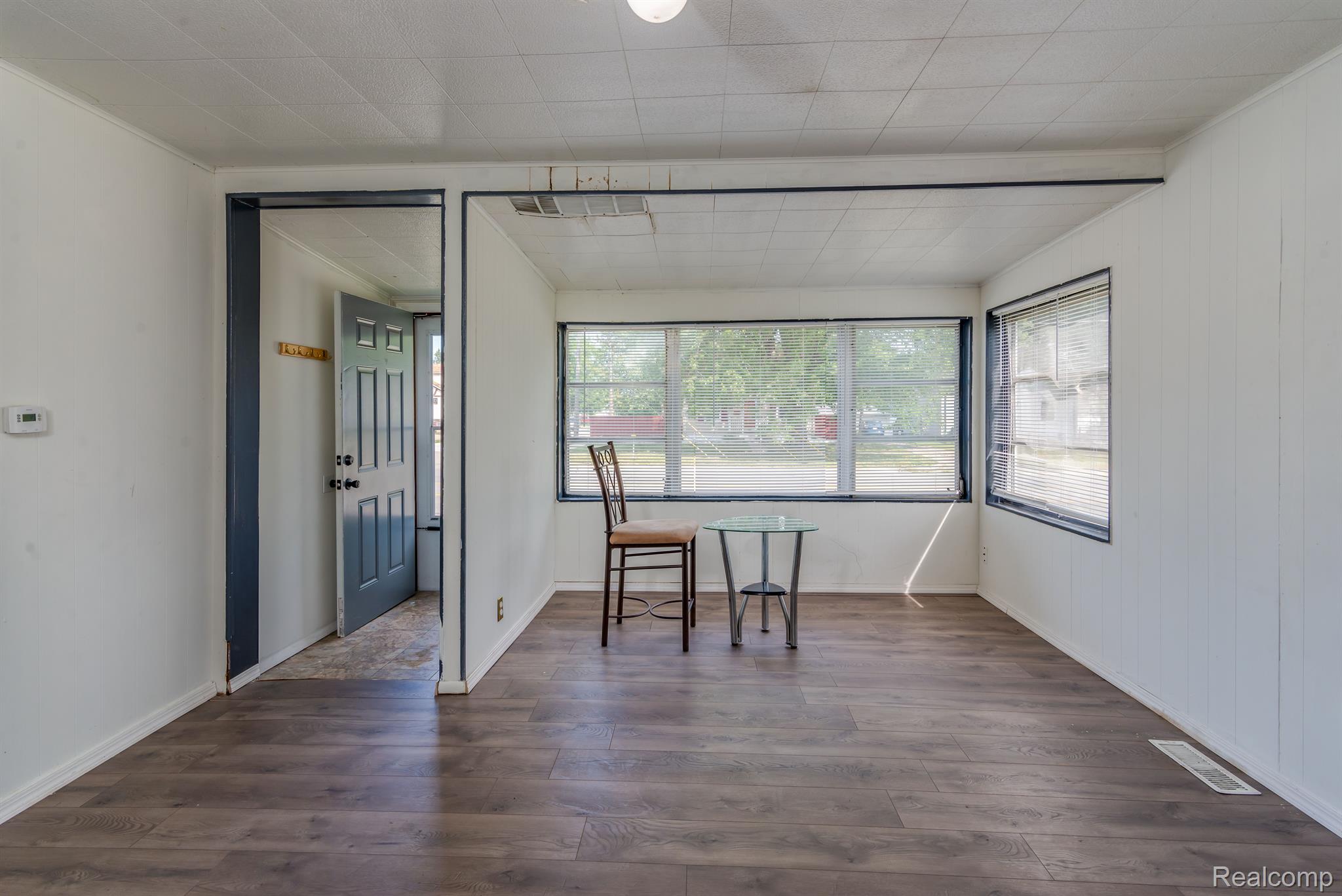 17610 12 Mile Road Roseville, MI 48066 - Photo 2 of 18 Gallery Image 2