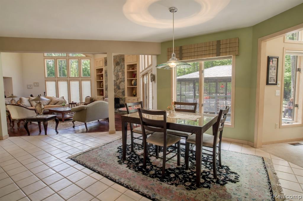 1305 Kings Pointe Road Grand Blanc, MI 48439 - Photo 28 of 71 Gallery Image 28