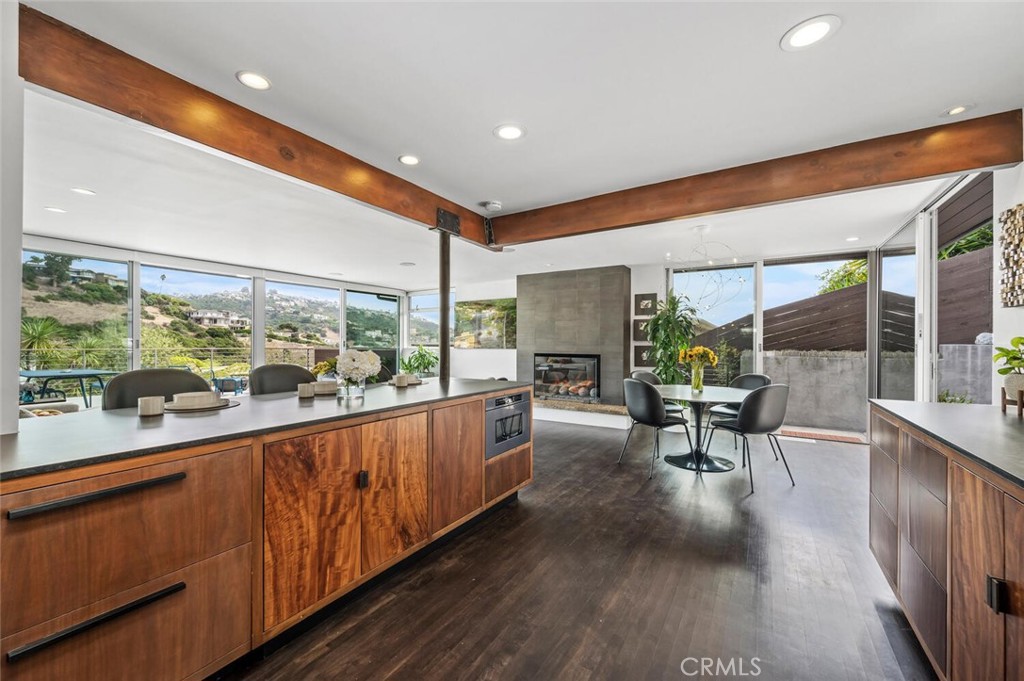 1340 Cerritos Drive Laguna Beach, CA 92651 - Photo 13 of 46