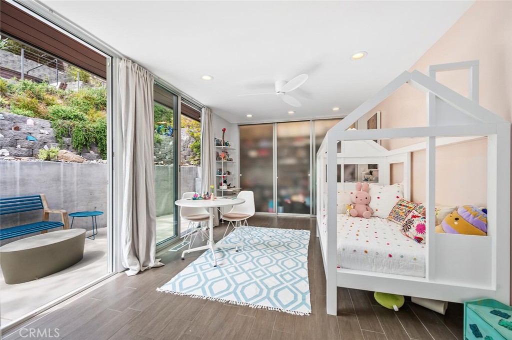 1340 Cerritos Drive Laguna Beach, CA 92651 - Photo 22 of 46 a living room with furniture and a large window