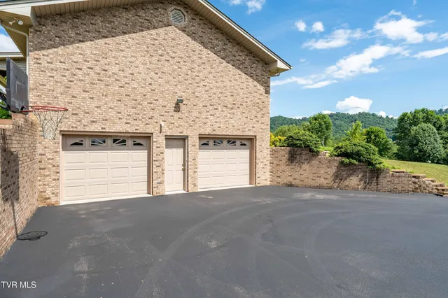 $460,000 | 214 Stewart Hills Drive, Rogersville, TN 37857