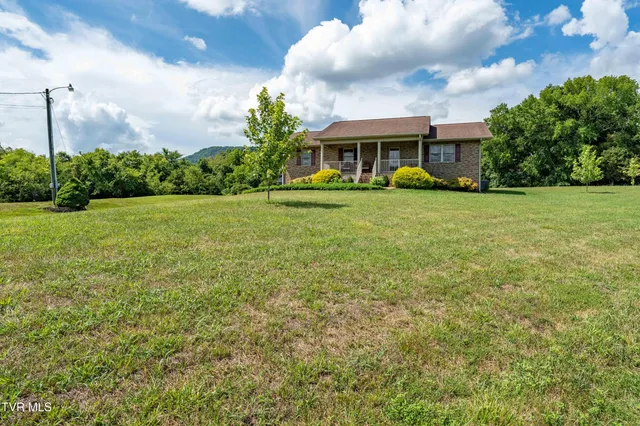 $460,000 | 214 Stewart Hills Drive, Rogersville, TN 37857