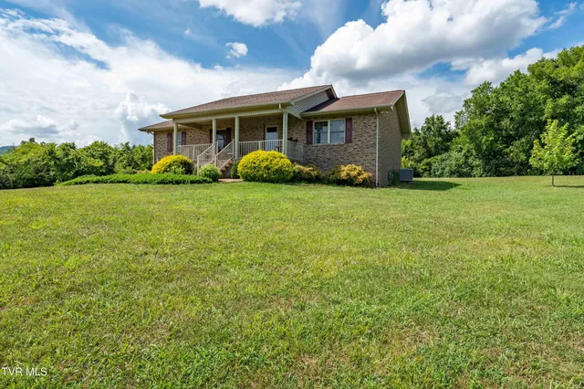 $460,000 | 214 Stewart Hills Drive, Rogersville, TN 37857
