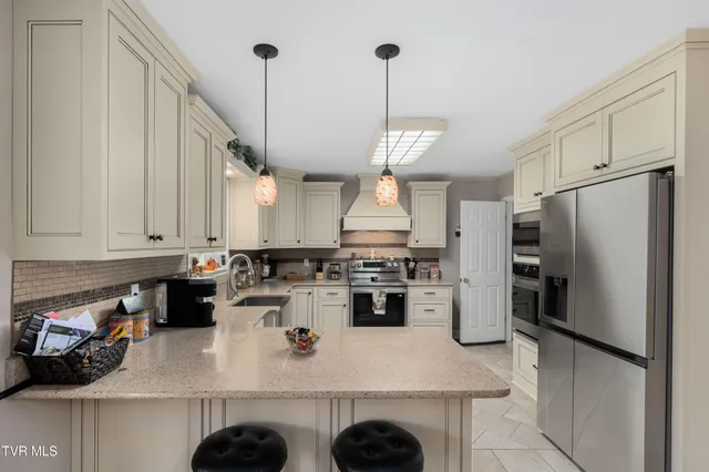 $460,000 | 214 Stewart Hills Drive, Rogersville, TN 37857