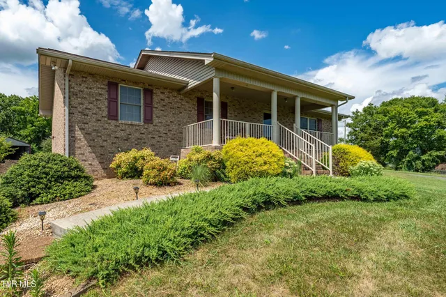$460,000 | 214 Stewart Hills Drive, Rogersville, TN 37857
