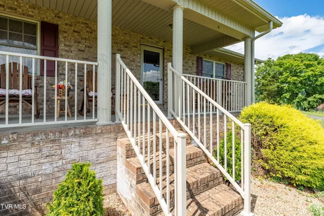$460,000 | 214 Stewart Hills Drive, Rogersville, TN 37857