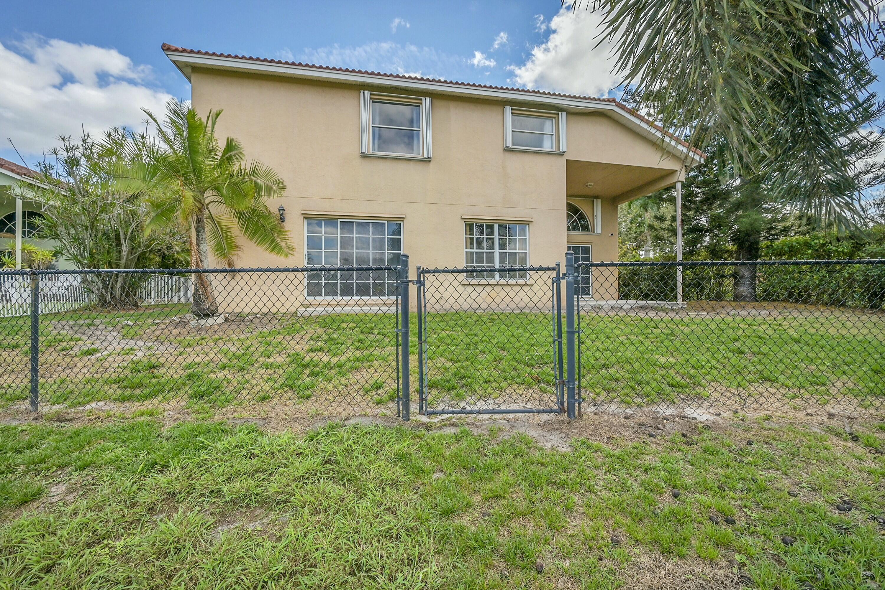 106 East Lee Road Delray Beach, FL 33445 - Photo 46 of 57 Backyard