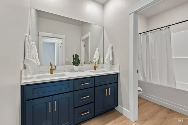 $384,990 | 12565 West Bridger Bay Drive, Star, ID 83669