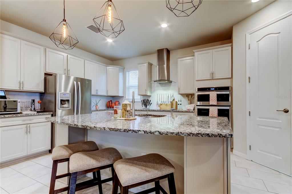 12704 Palapa Loop Spring Hill, FL 34610 - Photo 59 of 78 Kitchen