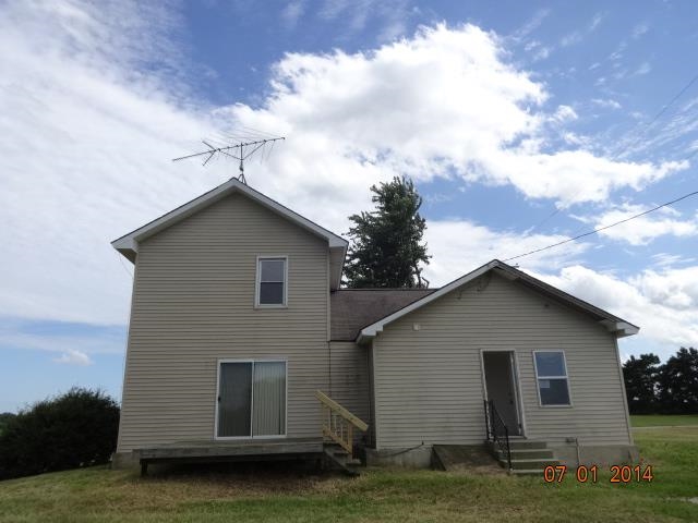6158 Packard Road Morenci, MI 49256 - Photo 21 of 23 31211733-20.JPG