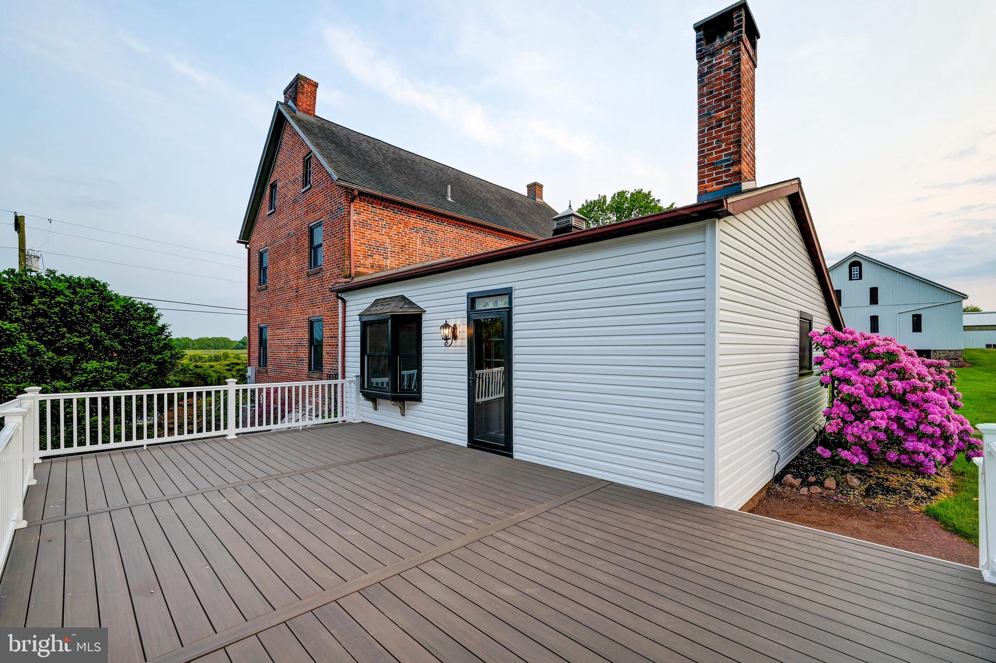 1384 Bon-Ox Road Gettysburg, PA 17325 - Photo 41 of 100 Eat Crabs out Here