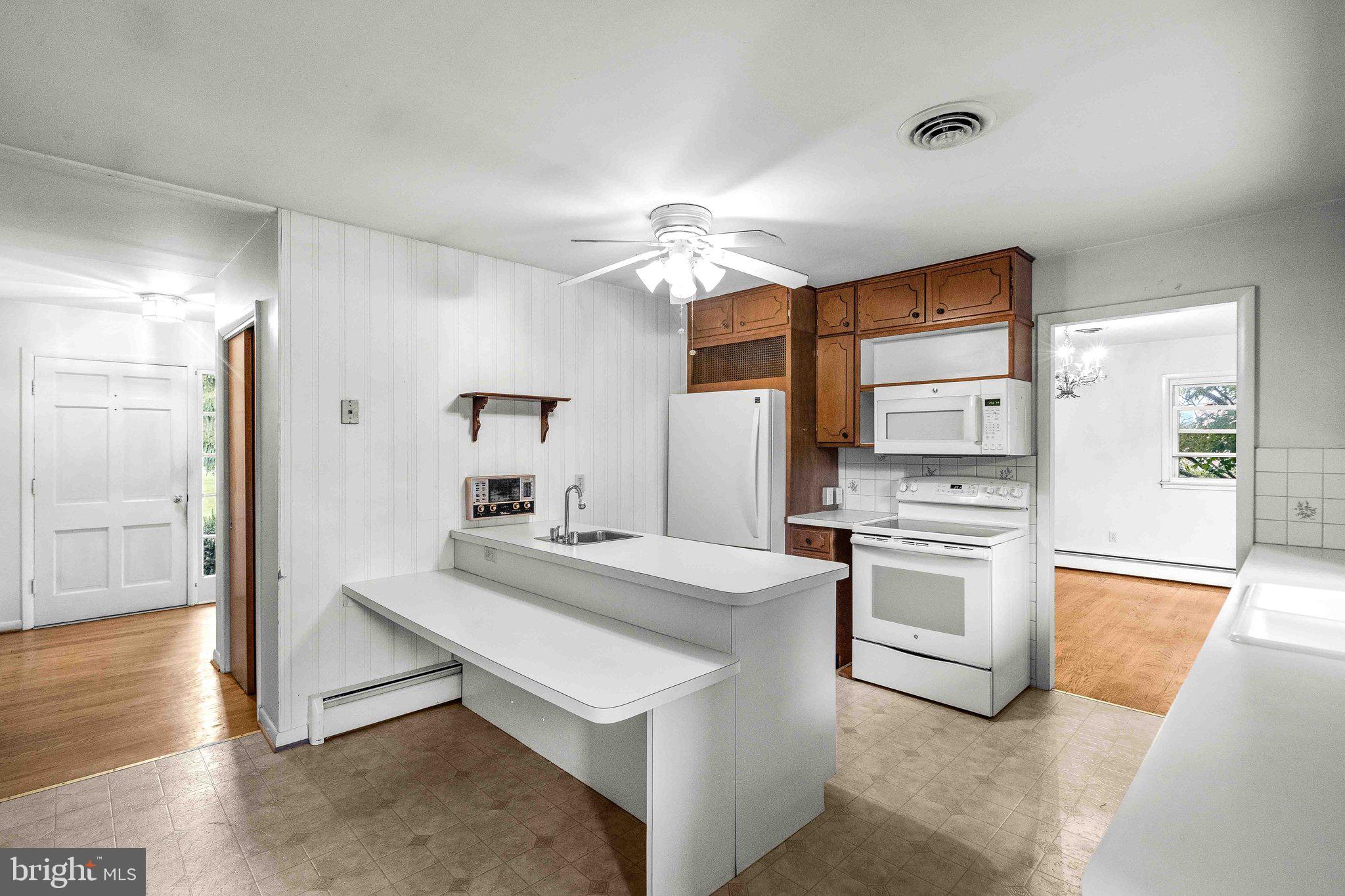 9201 Gue Road Damascus, MD 20872 - Photo 17 of 45