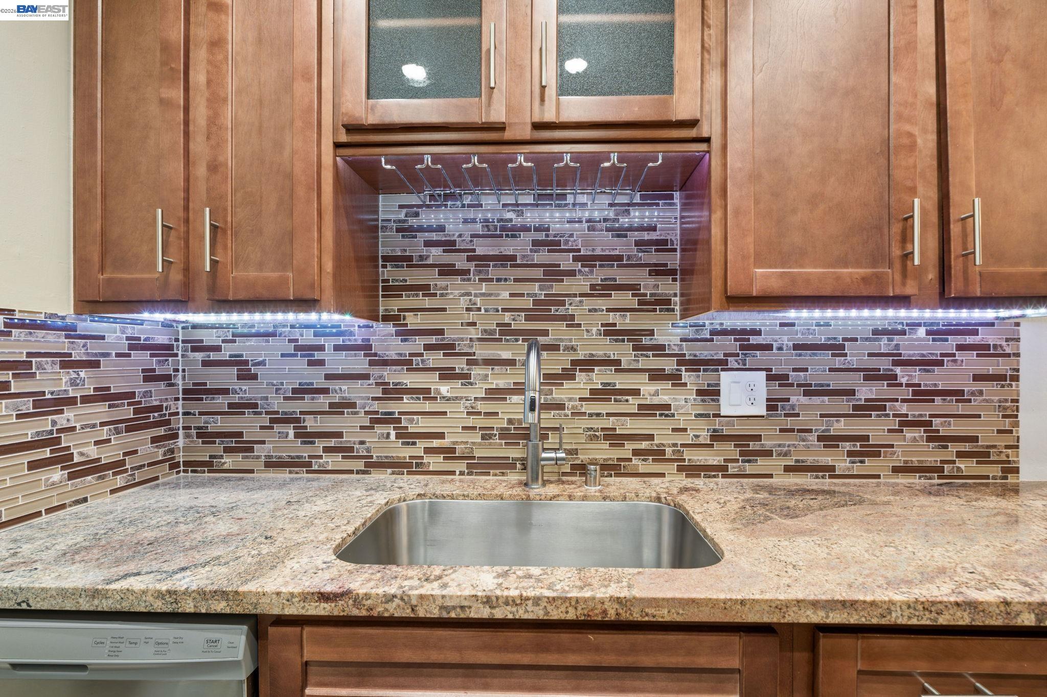 2650 Jones Road, Unit 7 Walnut Creek, CA 94597 - Photo 12 of 38 Gallery Image 12