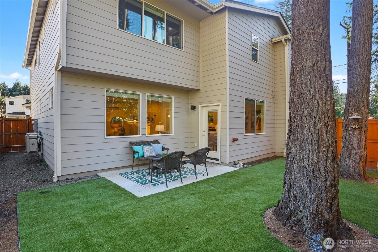 121 171st Place Southwest, Unit B Bothell, WA 98012 - Photo 38 of 40