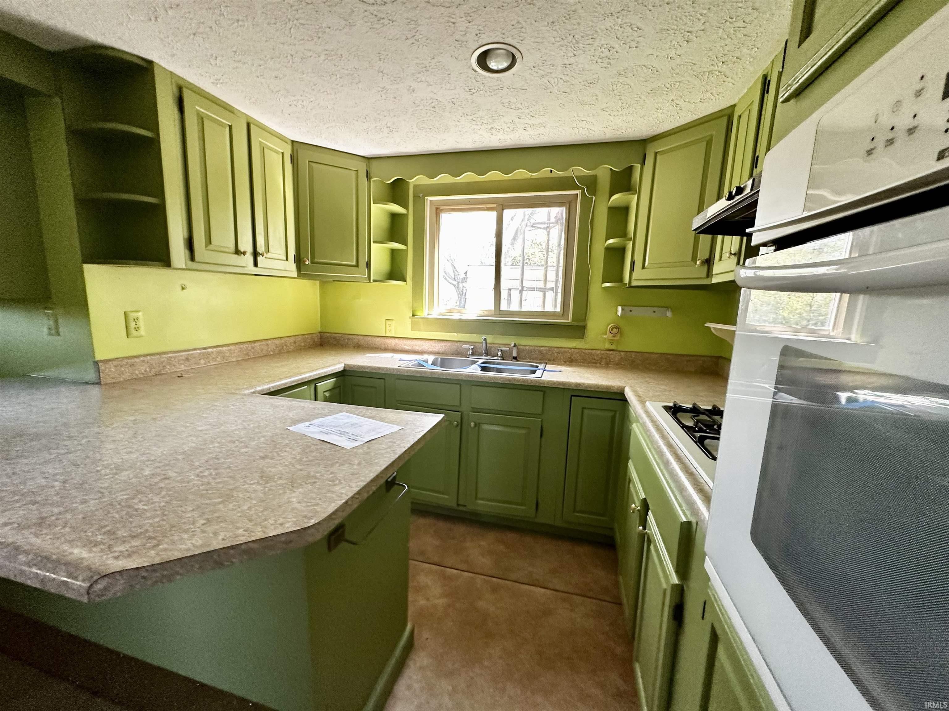 1370 Hanawalt Road Monticello, IN 47960 - Photo 7 of 26 Gallery Image 7