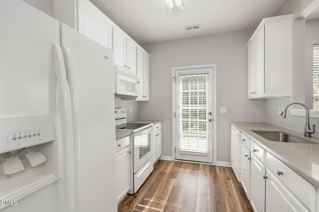 $1,800 | 956 Shining Wire Way, Morrisville, NC 27560