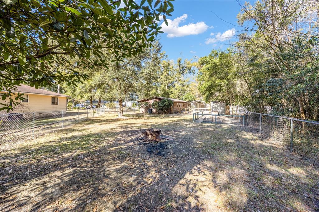 545 Southwest 257 Terrace Newberry, FL 32669 - Photo 41 of 46 a view of yard