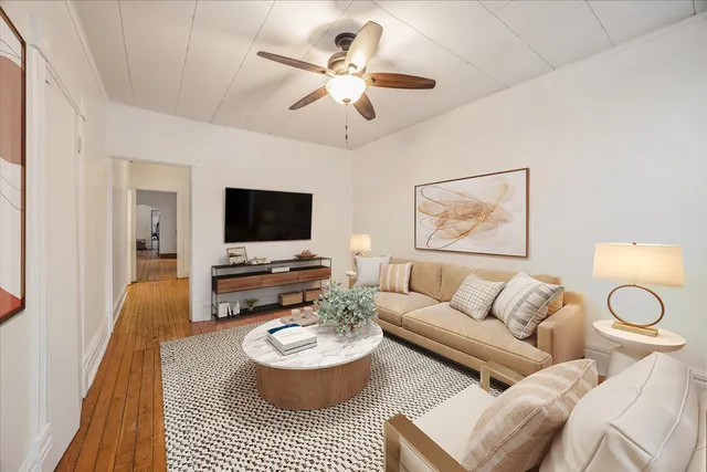 $319,900 | 2321 West 18th Place, Chicago, IL 60608