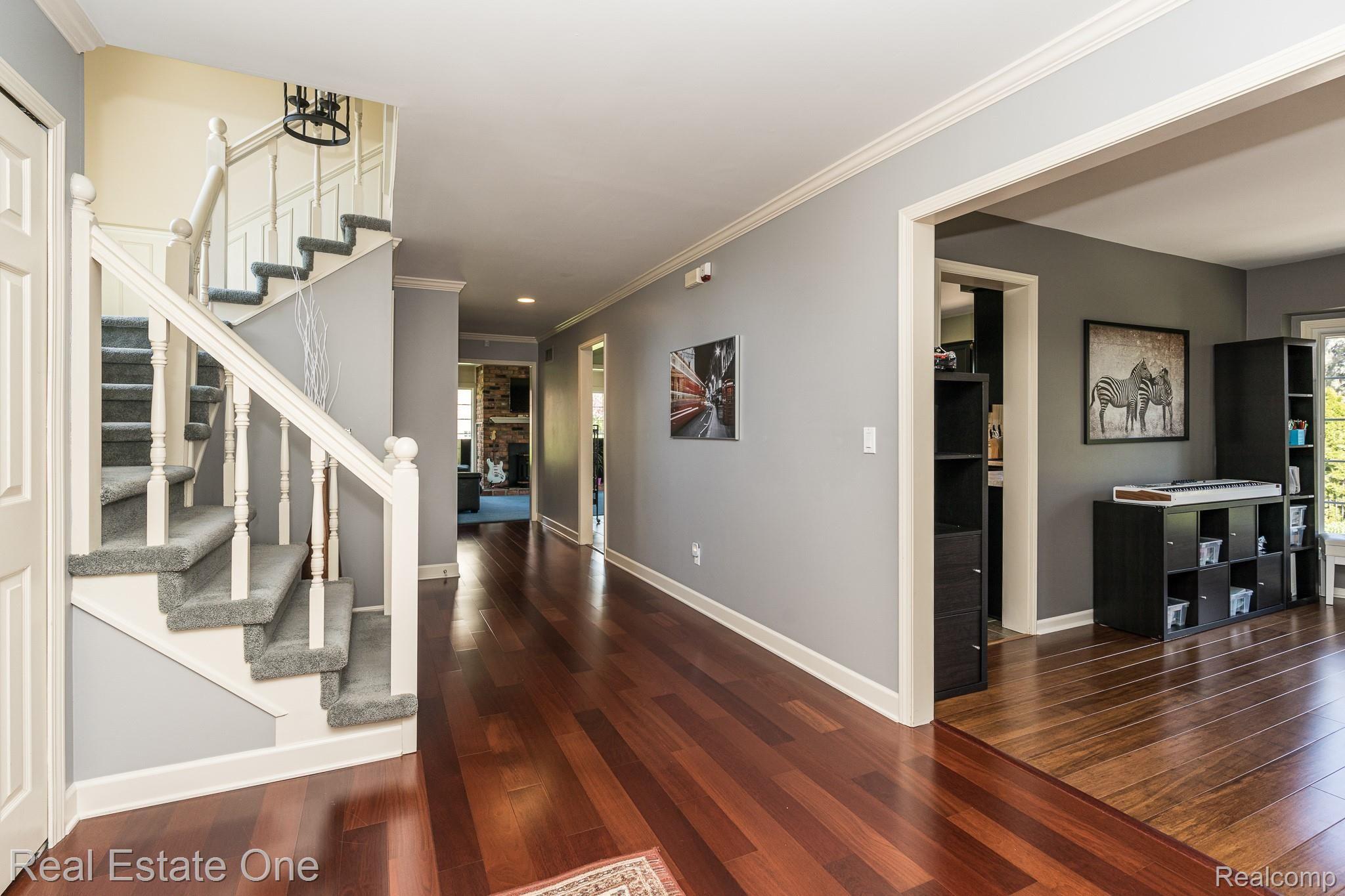 3460 Wedgewood Drive Rochester, MI 48306 - Photo 6 of 47 Wedgewood MLS-W026.jpg