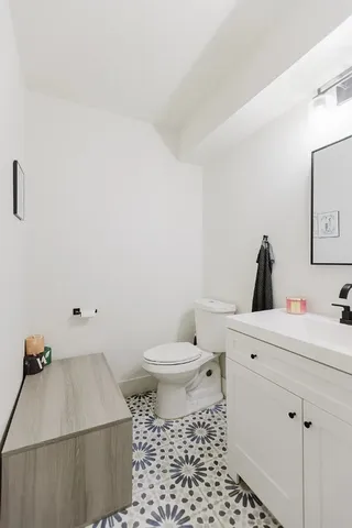 $2,100 | 909 Reinli Street, Unit 102, Austin, TX 78751