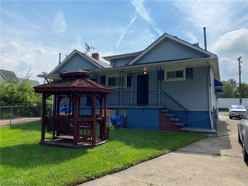 7913 Jones Road Cleveland, OH 44105 - Photo 9 of 11 Gallery Image 9