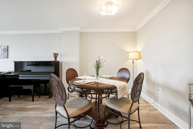 $299,900 | 801 North Pitt Street, Unit 1001, Alexandria, VA 22314