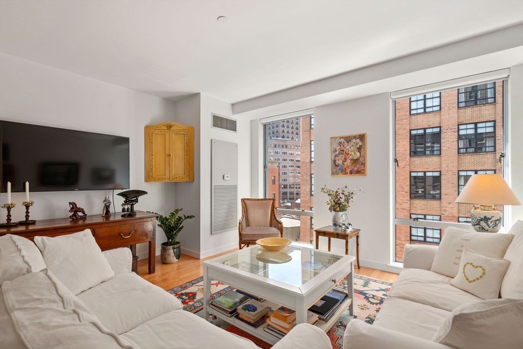 80 Broad Street, Unit 1002 Boston, MA 02110 - Photo 3 of 28