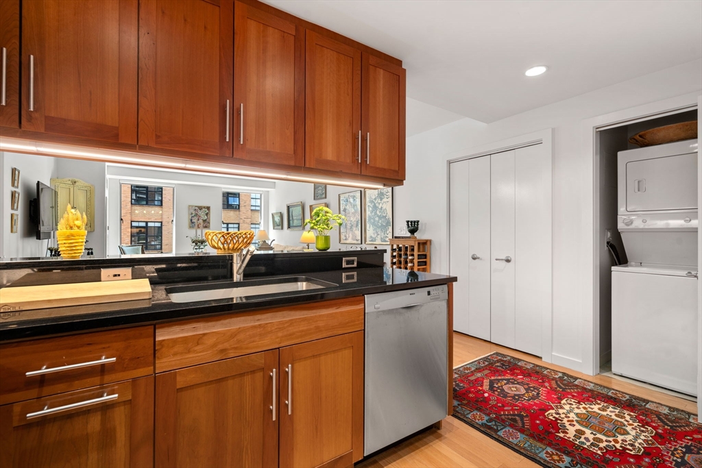 80 Broad Street, Unit 1002 Boston, MA 02110 - Photo 10 of 28