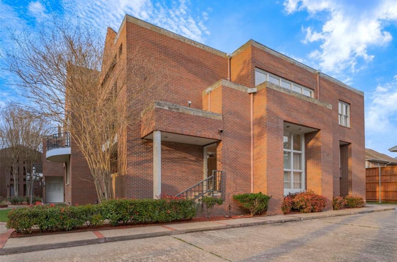 11840 Taylorcrest Road Houston, TX 77024 - Photo 1 of 16 Gallery Image 1