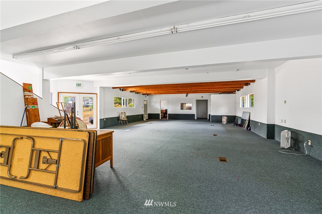 1301 Andrew Street Raymond, WA 98577 - Photo 7 of 18 Gallery Image 7