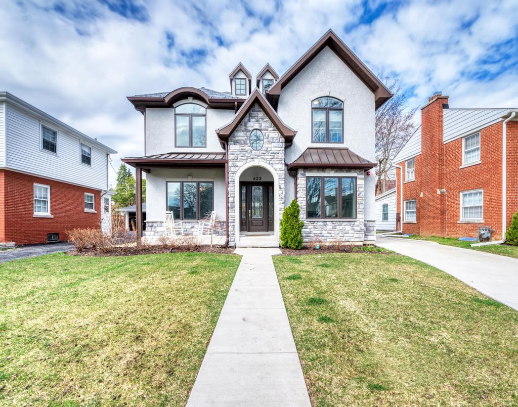 623 East Avenue Park Ridge, IL 60068 - Photo 1 of 46 Gallery Image 1