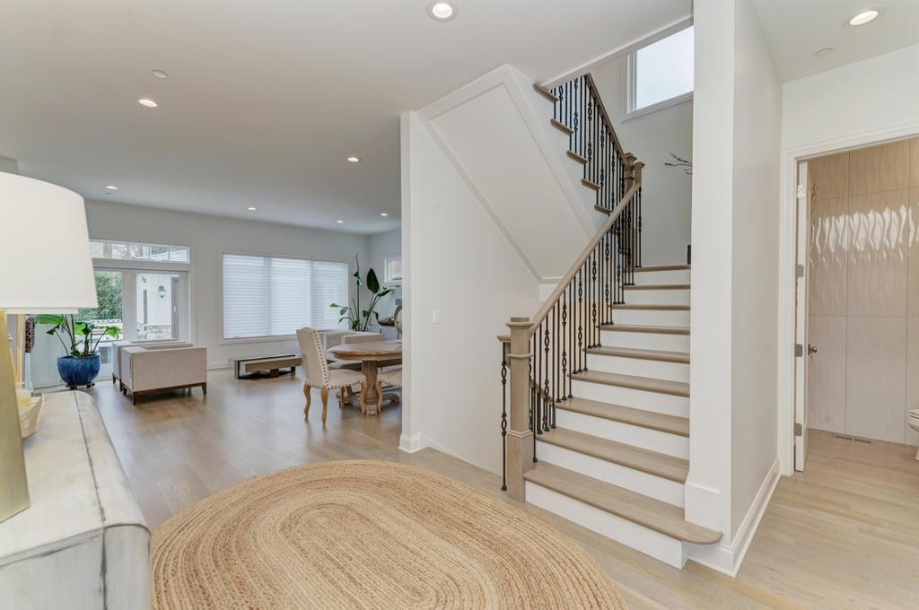 623 East Avenue Park Ridge, IL 60068 - Photo 16 of 46 Gallery Image 16