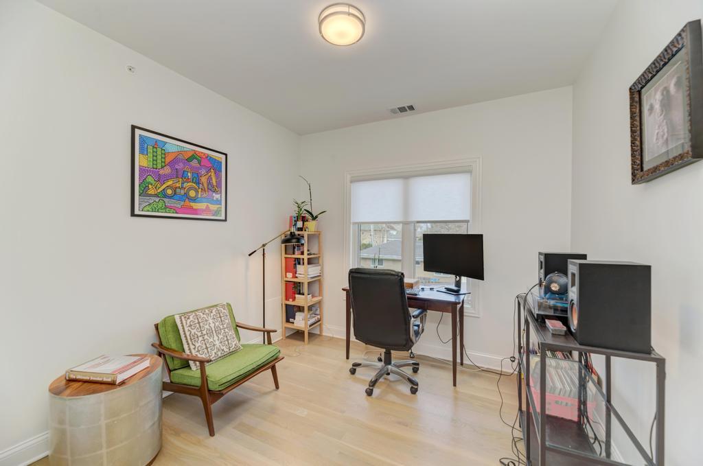 623 East Avenue Park Ridge, IL 60068 - Photo 33 of 46 Gallery Image 33