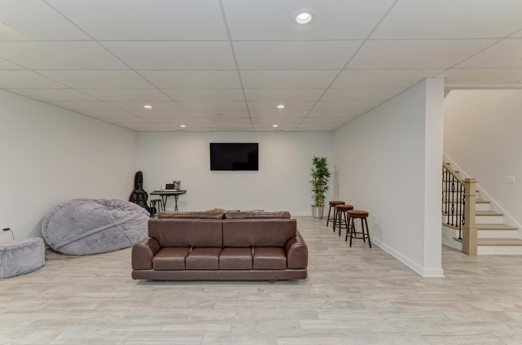 623 East Avenue Park Ridge, IL 60068 - Photo 39 of 46 Gallery Image 39