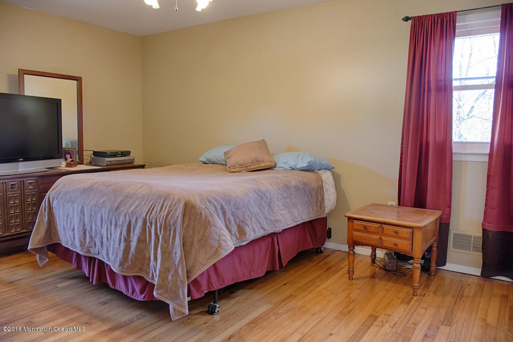76 East Fish Road Jackson, NJ 08527 - Photo 14 of 38 027