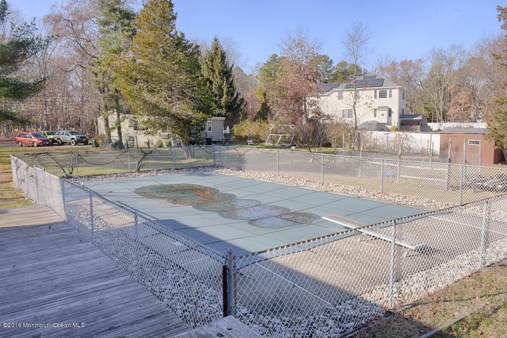 76 East Fish Road Jackson, NJ 08527 - Photo 36 of 38 In-Ground Pool