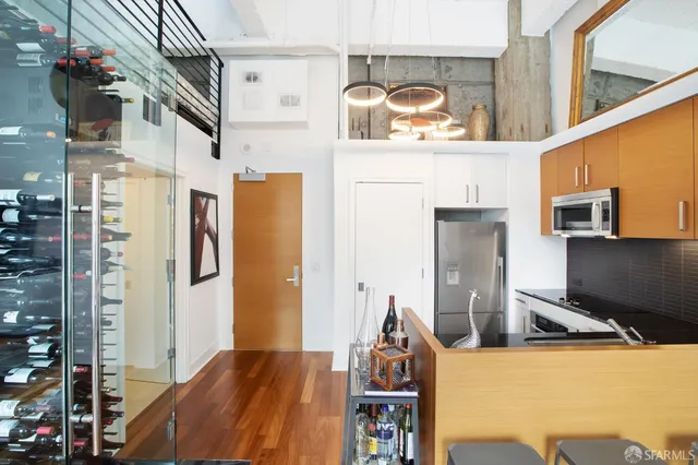 $3,100 | 74 New Montgomery Street, Unit 609, San Francisco, CA 94105