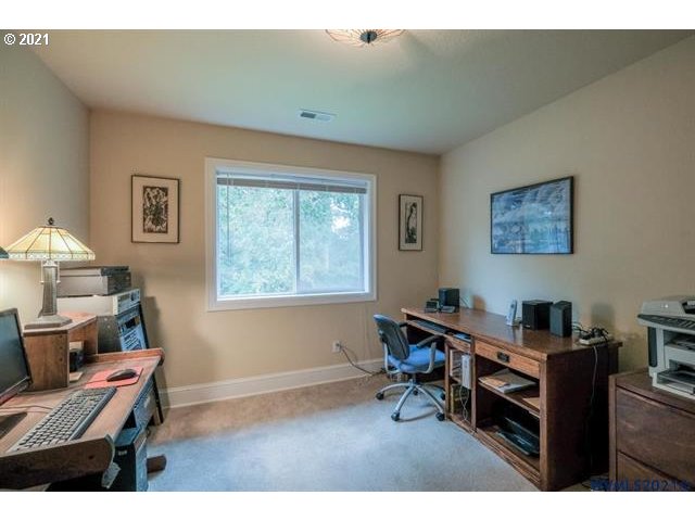 6249 Southwest Timber Ridge Drive Corvallis, OR 97333 - Photo 18 of 32 Gallery Image 18