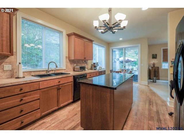 6249 Southwest Timber Ridge Drive Corvallis, OR 97333 - Photo 4 of 32 Gallery Image 4