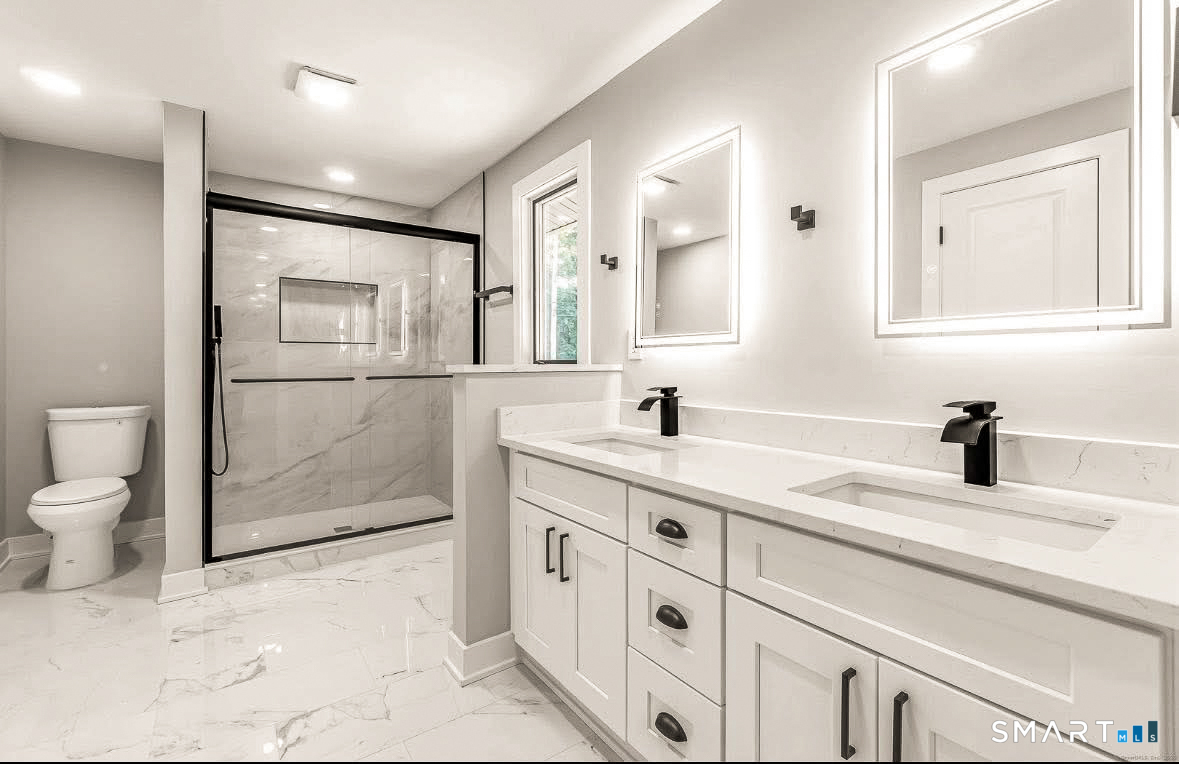 39 Farm Hill Road Wallingford, CT 06492 - Photo 12 of 32