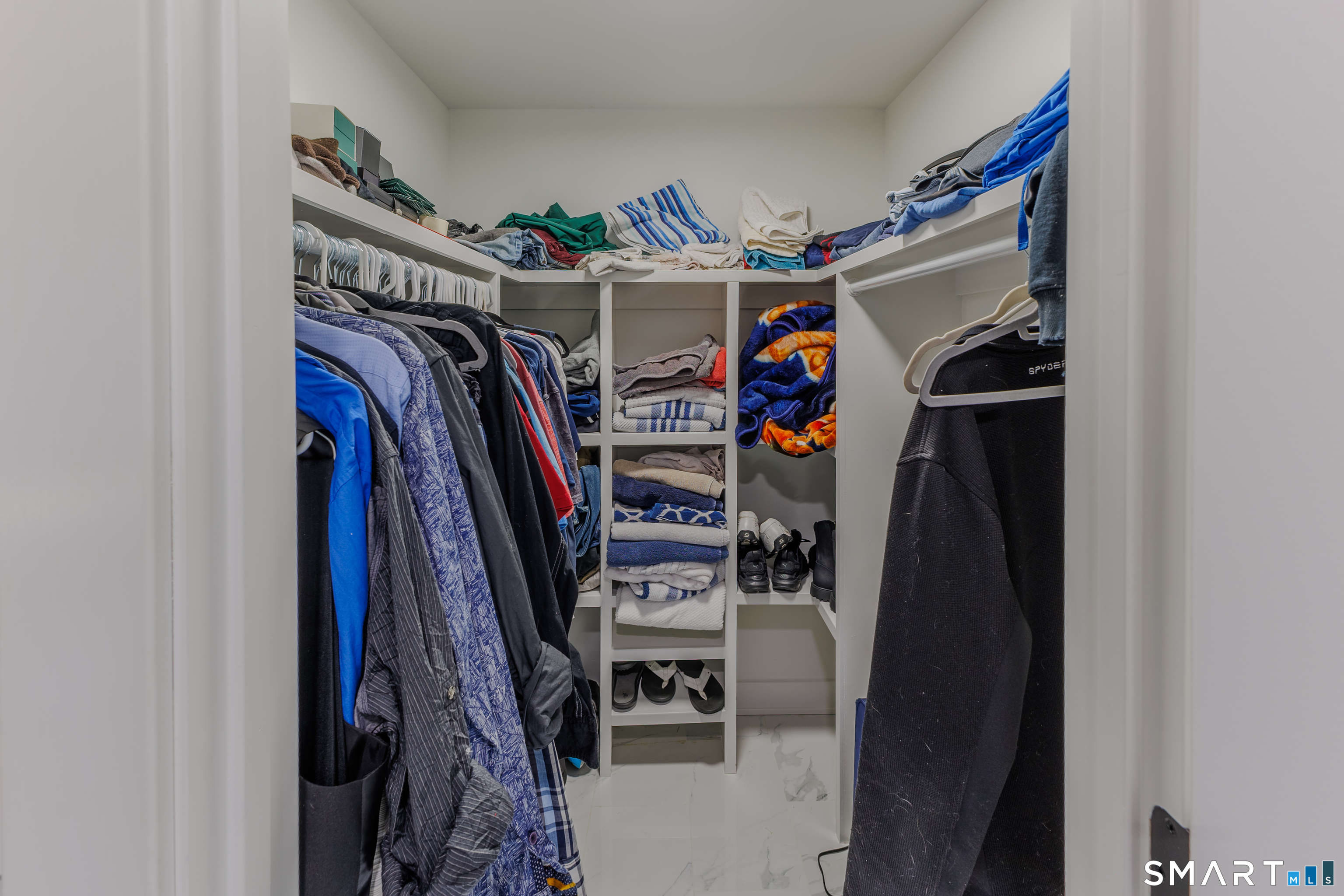 39 Farm Hill Road Wallingford, CT 06492 - Photo 13 of 32