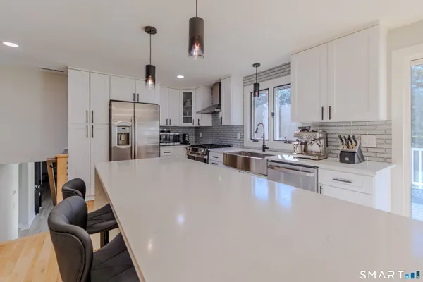 $714,900 | 39 Farm Hill Road, Wallingford, CT 06492