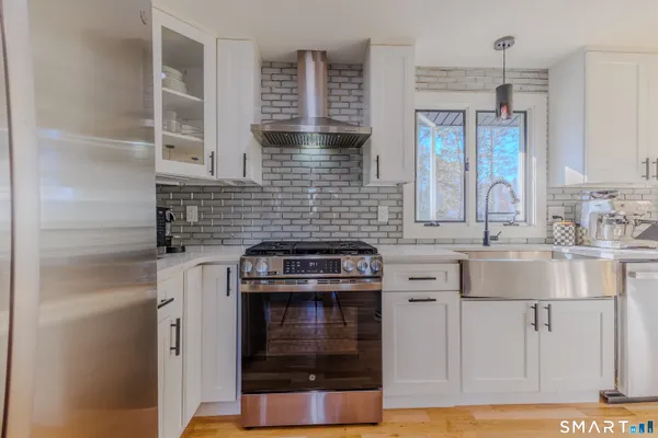 $714,900 | 39 Farm Hill Road, Wallingford, CT 06492