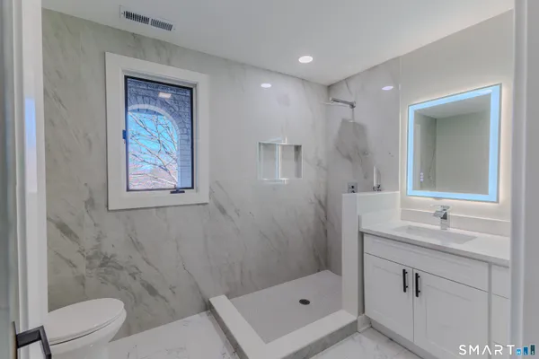 $714,900 | 39 Farm Hill Road, Wallingford, CT 06492