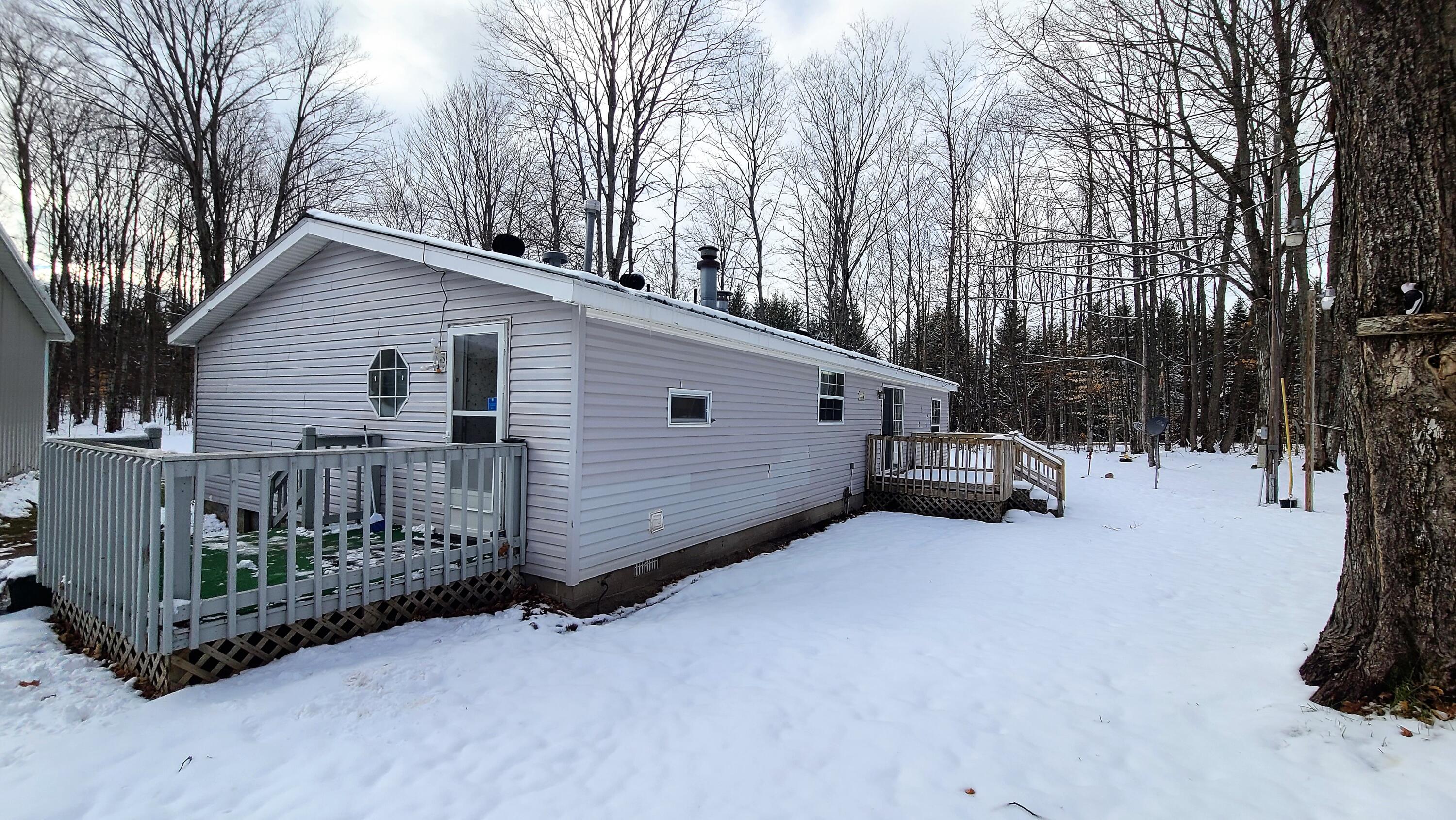 1105 Coppins Road Gaylord, MI 49735 - Photo 23 of 29 Gallery Image 23