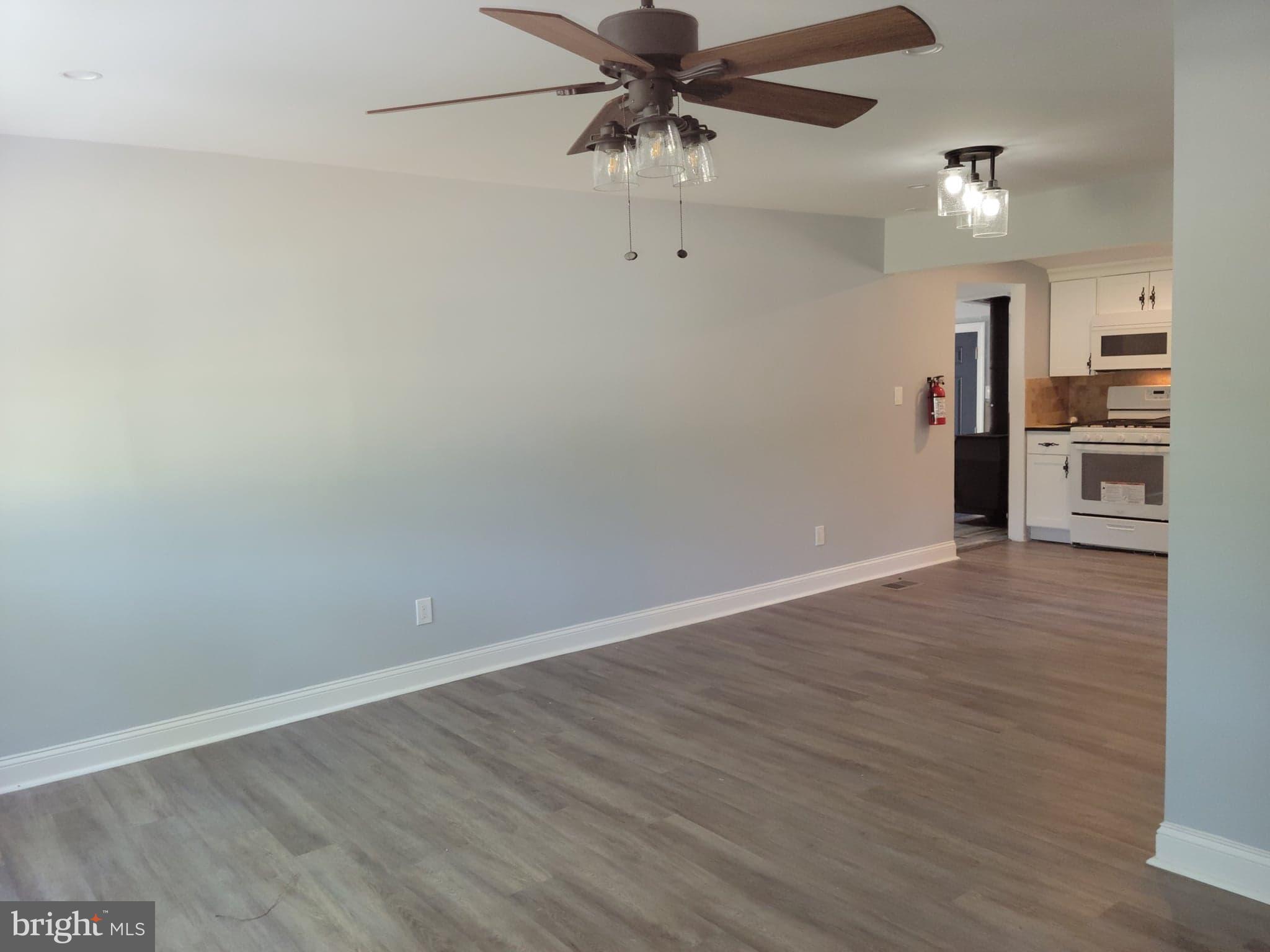 135 Colin Road Williamstown, NJ 08094 - Photo 2 of 34 Gallery Image 2
