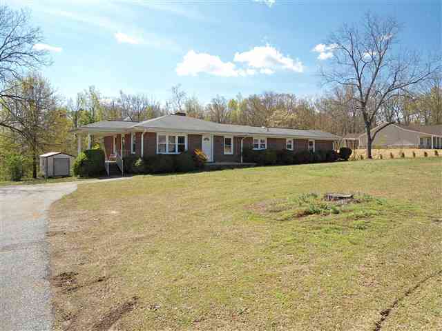 81 Stallings Road Taylors, SC 29687 - Photo 2 of 22 Gallery Image 2
