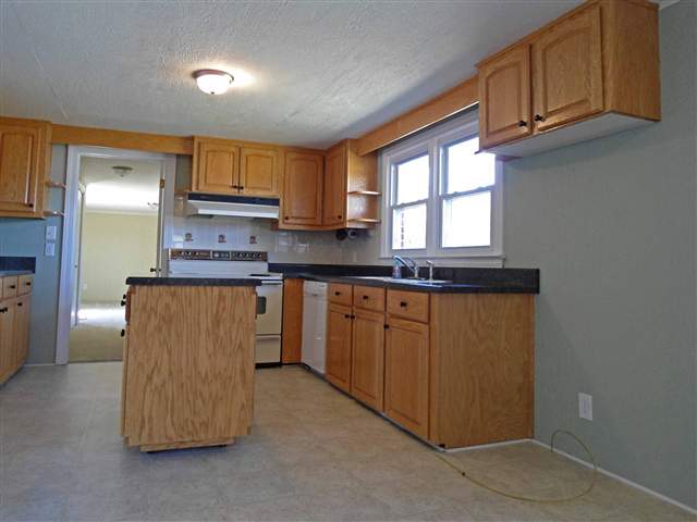 81 Stallings Road Taylors, SC 29687 - Photo 11 of 22 Gallery Image 11