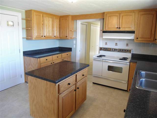 81 Stallings Road Taylors, SC 29687 - Photo 8 of 22 Gallery Image 8